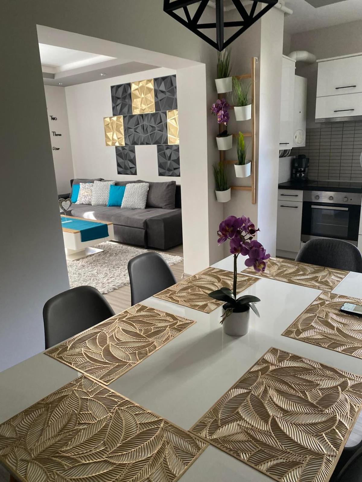 Gabrielle2 Apartman Debrecen Dış mekan fotoğraf